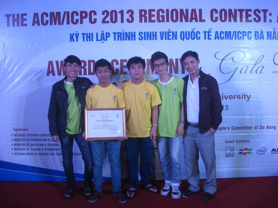 Cuộc thi Vietnam Hackademics 2015 sẽ diễn ra tại HUTECH trong hai ngày 1&2/08/2015 28